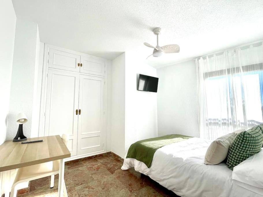 Beautiful & Sunny Apartment Malaga Exterior photo